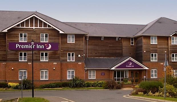 Premier Inn Isle Of Wight Newport  Exterior photo